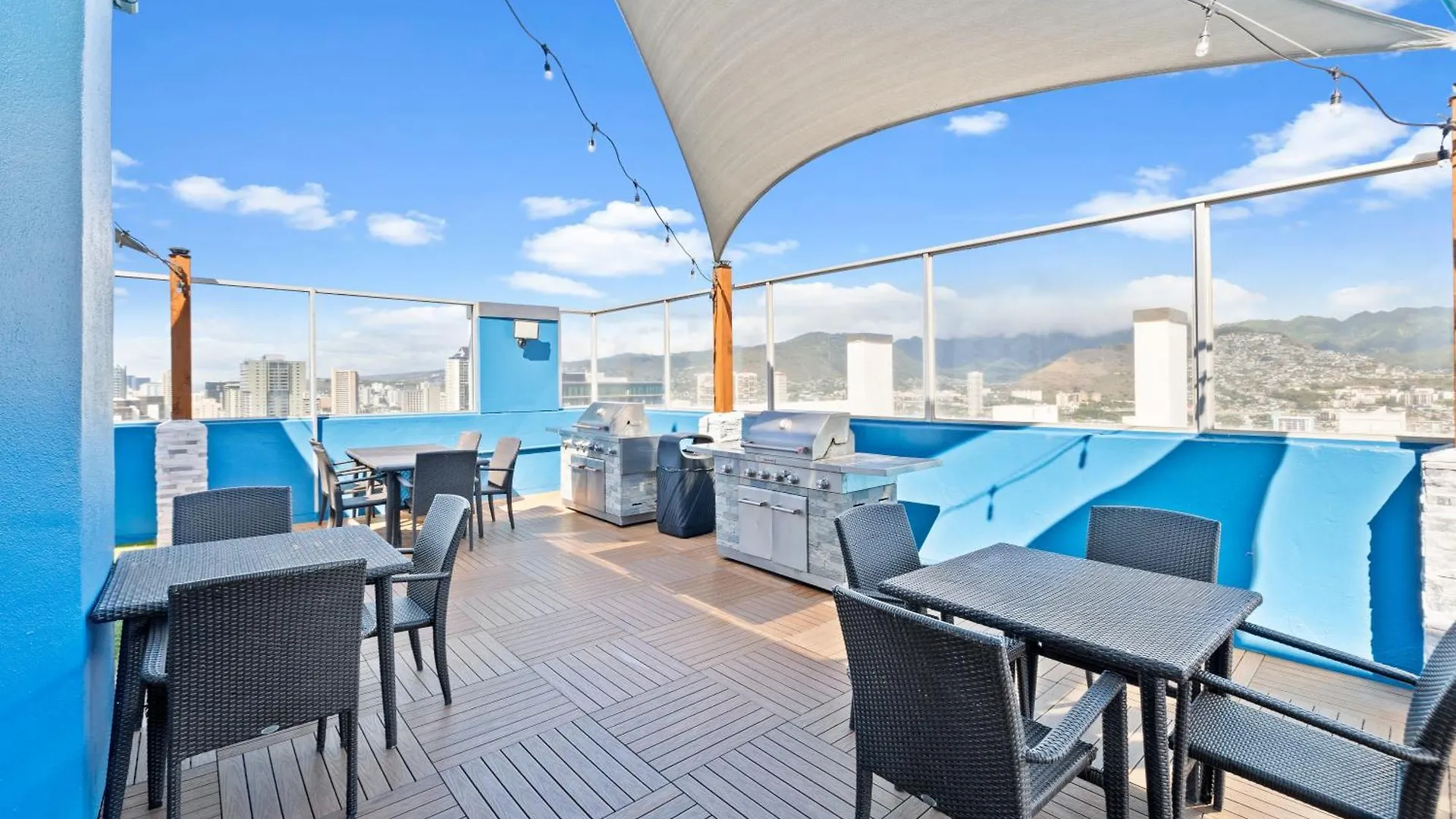 檀香山Ocean Retreat: Remodeled Pacific Monarch Haven公寓 美国