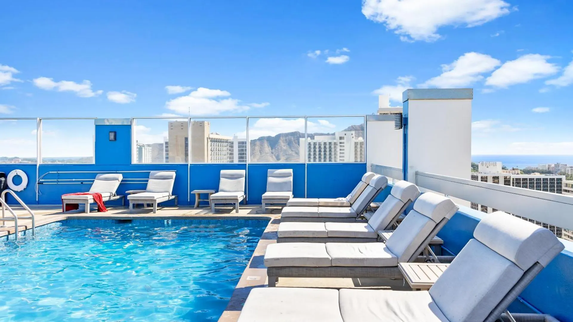 檀香山Ocean Retreat: Remodeled Pacific Monarch Haven公寓 公寓 檀香山