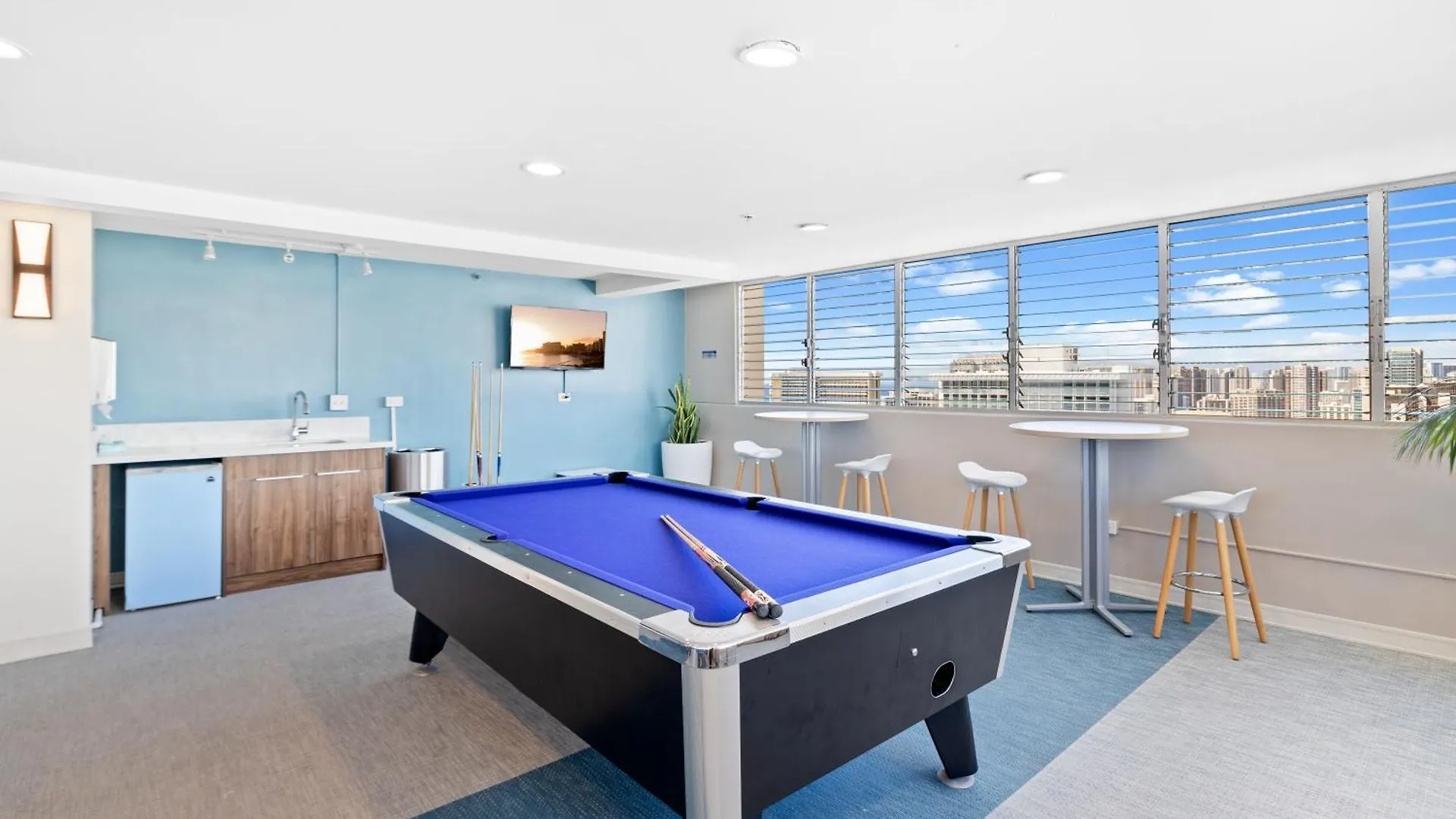 公寓 檀香山Ocean Retreat: Remodeled Pacific Monarch Haven公寓
